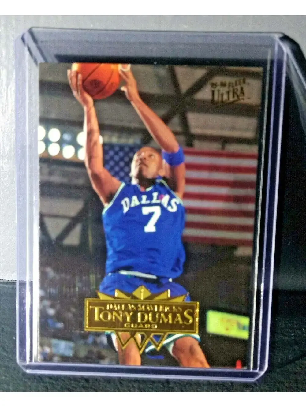 1995-96 Tony Dumas #212 Basketball Card